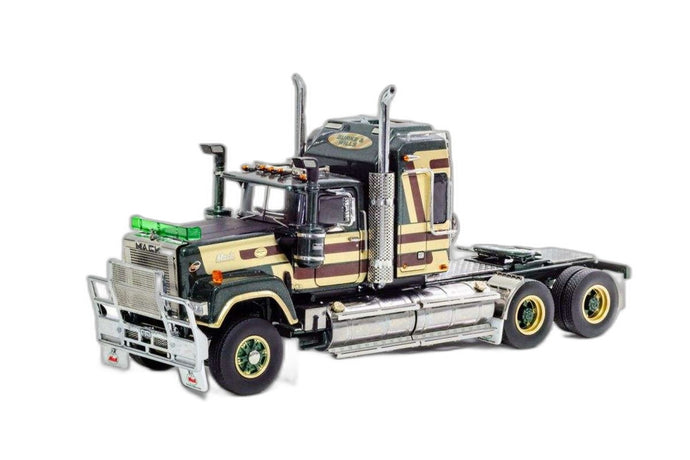 Burke & Wills Mack Bicentennial/ Drake 1/50  建設機械模型 ミニカー