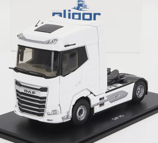 DAFダフ XG 2022 Tractor Truckトラクター 2ASSI Whiteホワイト / ELIGOR 1/43 トラック商用車