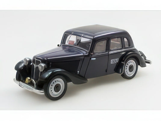 【予約】2025年発売予定ADLER - TRUMPF JUNIOR BERLIN TAXI 1941 - BLUE BLACK/ESVAL 1/43ミニカー
