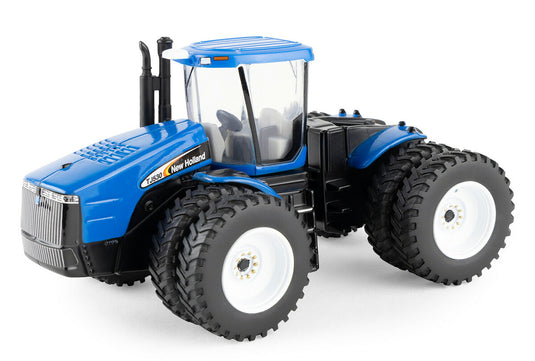 New Hollandニューホランド TJ530 Tractorトラクター with DualsFeature / ERTL 1/64 模型
