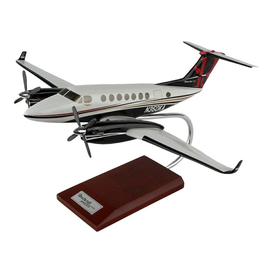 ビーチ キングエア 350I / Executive Series 1/32 飛行機模型 旅客機