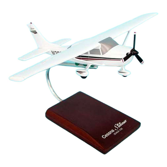 セスナ Cessna セスナ 206 Stationair / Executive Series 1/32 飛行機模型 旅客機