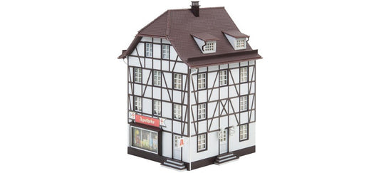 HOゲージ 鉄道模型ストラクチャー Faller Burg-Apotheke