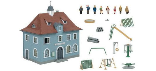 HOゲージ 鉄道模型 Faller ファラー 新学期アクションセット Back to school action set