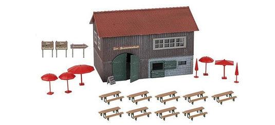HOゲージ 鉄道模型 Faller Besenwirtschaft Monthly Model April Patinated Model