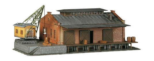 Nゲージ 鉄道模型 ストラクチャー Faller ファーラー Freight depot with crane