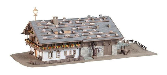Nゲージ 鉄道模型ストラクチャー Faller Alpine farm with barn 255x125x92 mm