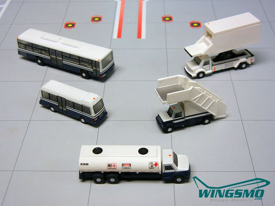 空港サービス車両セット Airport Service Vehicles / GeminiJets 1/200 空港ジオラマ 模型