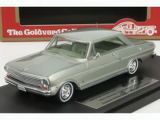 CHEVROLET - NOVA 1963 - LAUREL GREEN/GOLDVARG 1/43ミニカー