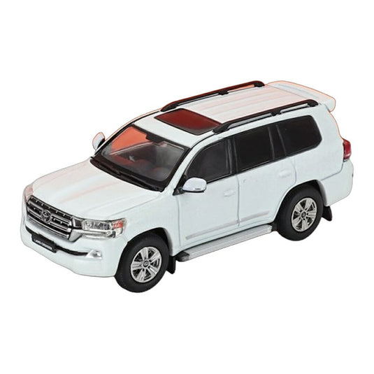 Toyotaトヨタ ランドクルーザー 200 2015 ホワイト / GCD 1/64 ミニカー