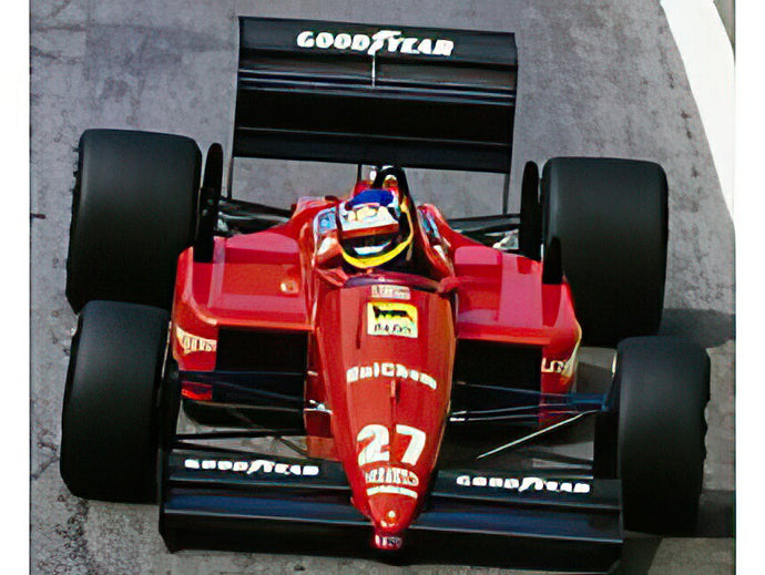 【予約】2025年発売予定FERRARI  F1 87/88C N 27 2nd ITALY MONZA GP (with pilot figure) 1988 MICHELE ALBORETO  RED/GP Replicas 1/18ミニカー