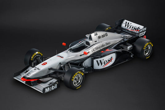 McLAREN F1 MP4/12 MERCEDES N 9 WINNER EUROPEAN GP 1997 MIKA HAKKINEN SILVER BLACK/GP Replicas 1/18ミニカー