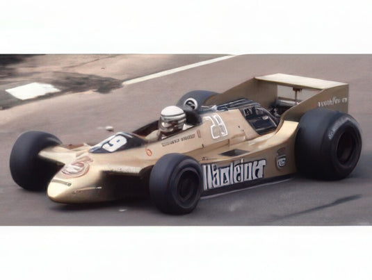【予約】2025年発売予定ARROWS - F1  FORD A2 N 29 GERMAN GPドライバーフィギュア付 1979 RICCARDO PATRESE - GOLD BLACK/GP Replicas 1/18ミニカー