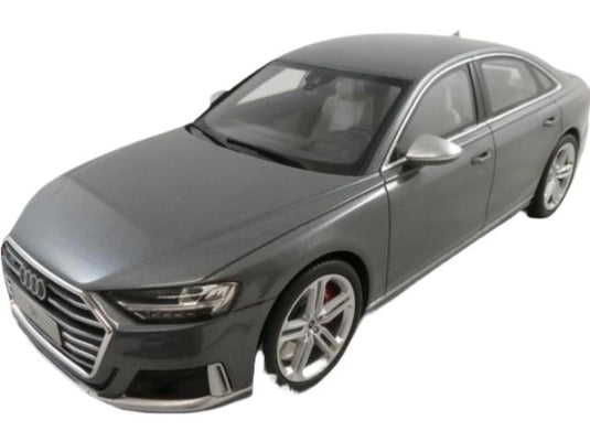 Audi S8/ GT SPIRIT 1/18 ミニカー