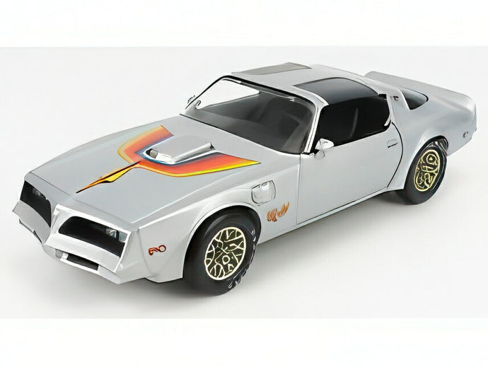 PONTIAC ファイヤーバード ファイアAM クーペ 1977 シルバー/ Greenlight 1/18 ミニカー