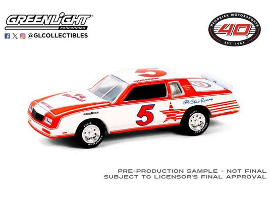 1984 シボレー モンテカルロ ヘンドリック・モータースポーツ 初勝利記念 / Greenlight 1/64 ミニカー