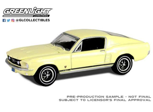 1967 フォード マスタング GT ファストバック ハイカントリー ゴールド / Greenlight 1/64 ミニカー