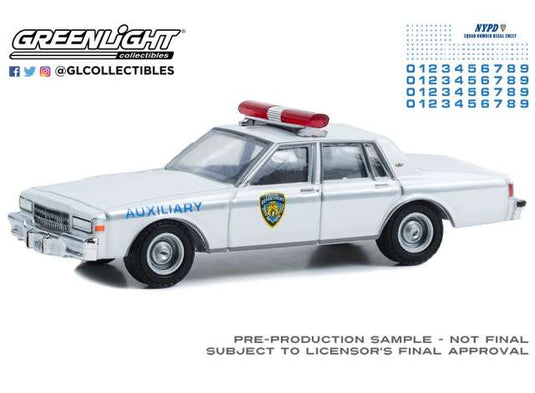 1989 シボレー カプリス ニューヨーク市警 NYPD 補助警察 デカール付 / Greenlight 1/64 ミニカー
