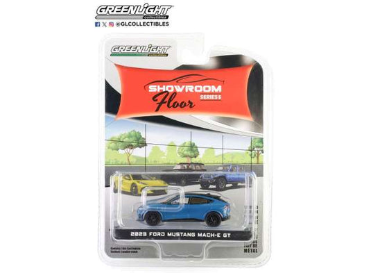 2023 フォード マスタング Mach-E GT ブルー ショールームフロア 5 / Greenlight 1/64 ミニカー