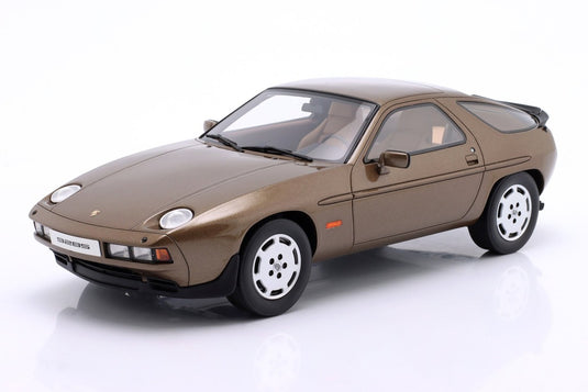 Porscheポルシェ 928 S 1981 ブラウンメタリック / GT SPIRIT 1/18 ミニカー