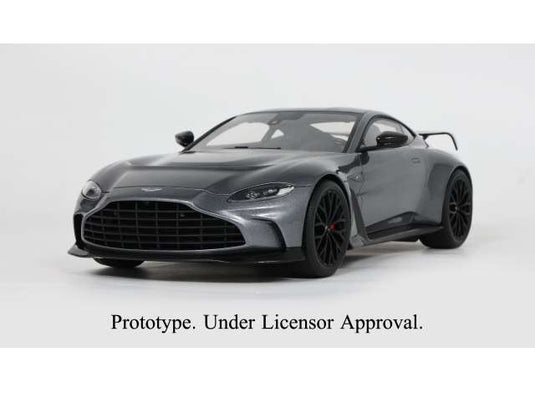 ASTON MARTIN V12 Vantage 2023/ GT SPIRIT 1/18 模型