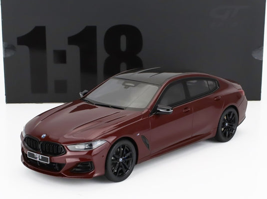 BMW 8シリーズ M850i xDRIVE 2023 レッド/ GT SPIRIT 1/18 ミニカー