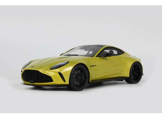 2024 アストンマーティン ヴァンテージ レジンシリーズ コスモポリタンイエロー/ GT Spirit  1/18 ミニカー