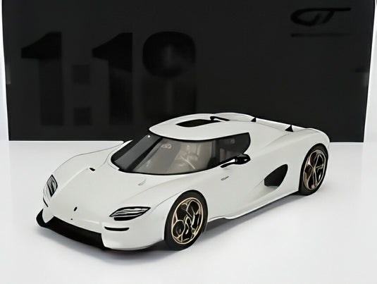 KOENIGSEGG CC850 2024/ GT SPIRIT 1/18 模型