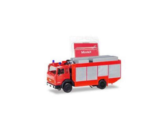 イヴェコ マギルス 消防署レスキュー車 ミニキット レッド 働く車 ヘルパ / Herpa 1/87 ミニカー
