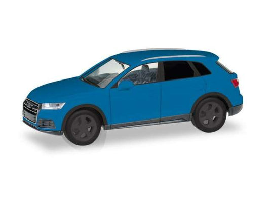 アウディ Q5 ブルー Audi Q5 ミニカー ヘルパ 1/87 / Herpa 1/87 ミニカー