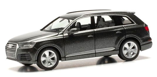 Audiアウディ Q7 メタリックデイトナグレー SUV 模型 ダイキャスト モデル / Herpa 1/87 ミニカー 模型