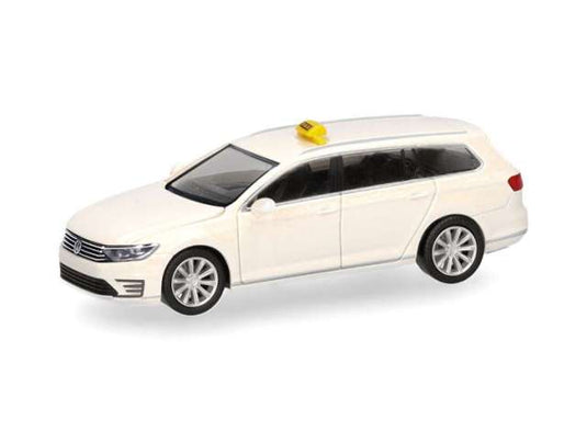 フォルクスワーゲン パサート ヴァリアント GTE タクシー ホワイト ヘルパ / Herpa 1/87 ミニカー