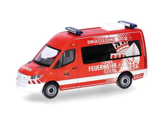 2018 メルセデスベンツ スプリンター HD エッセン消防署 救急車 ヘルパ / Herpa 1/87 ミニカー