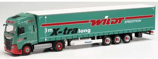 Iveco S-Way LNG G.Sz. XL Wildt グリーン／レッド/ Herpa  1/87 ミニカー
