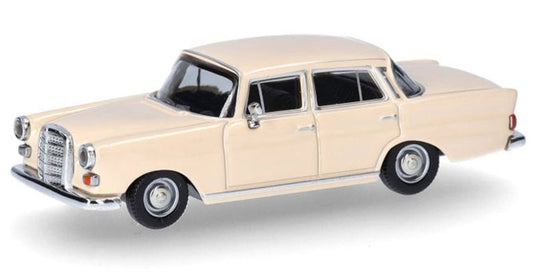 Mercedes-Benzメルセデスベンツ 200 クリームホワイト 模型 モデル / Herpa 1/87 ミニカー 模型