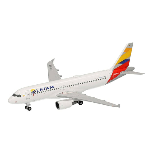 ラタム航空 LATAM Airlines エアバス A320 CC-BFE コロンビア国旗特別塗装 / Herpa 1/500 飛行機模型 旅客機