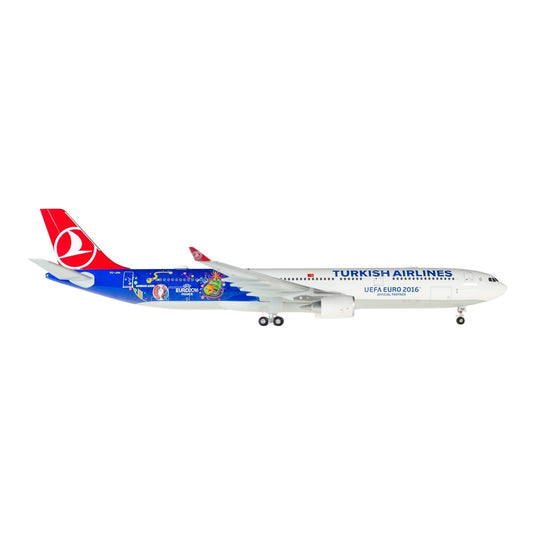 ターキッシュエアラインズ Turkish Airlines エアバス A330-300 / Herpa Wings 1/200 飛行機模型 旅客機