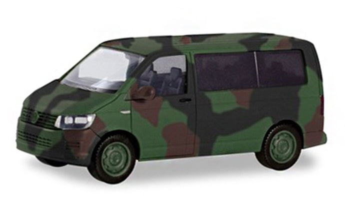 Armed Forces Volkswagen T6 バス ハイクオリティプラスチック / Herpa 1/87 建設機械模型 工事車両