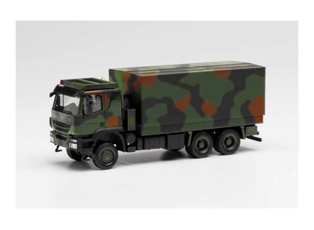 Iveco トラッカー 6x6 ドイツ連邦軍 カモフラージュ/Herpa 1/87ミニカー