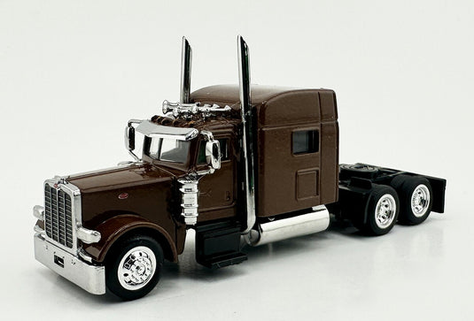 Peterbiltピータービルト 389 with Sleeper Cab Brown / HO LOGISTICS 1/87 模型