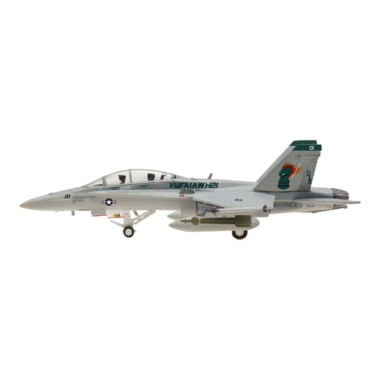 アメリカ海兵隊 US Marines F/A-18D ホーネット VMFA(AW)-121 グリーンナイツ Green Knights / Hogan Wings 1/200 飛行機模型 ミリタリー