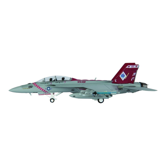 アメリカ海軍 US Navy F/A-18F VFA-102 ダイヤモンドバックス "Diamondbacks" / Hogan Wings 1/200 飛行機模型 ミリタリー