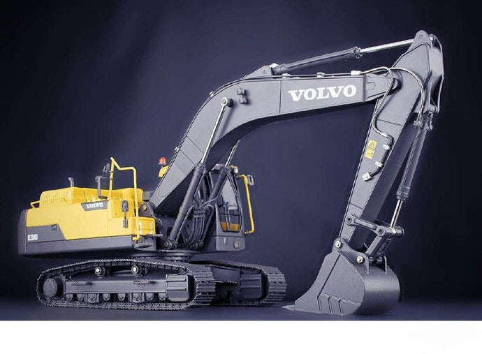 Volvo EC350D crawler excavatorトレーラー /IMC 1/32建設機械模型