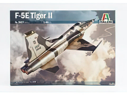 NORTHROP F-5E TIGER II MILITARY AIRPLANE 1962 //ITALERI 1/48模型モデルキット