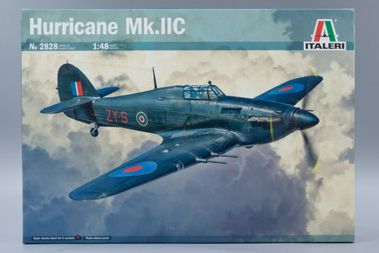 ホーカー ハリケーン Mk. IIc モデルキット/ ITALERI 1/48  模型 プラモデル