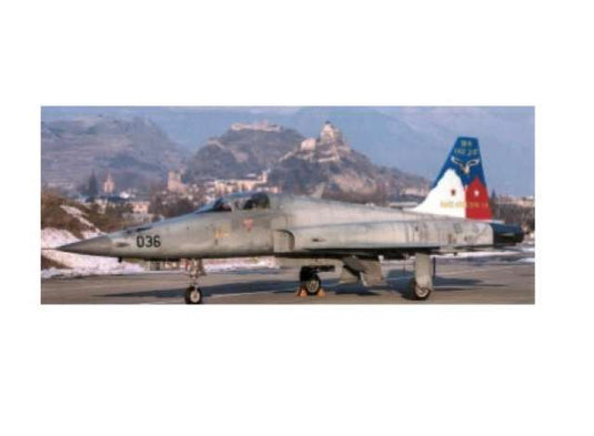 F-5E タイガー II スイス空軍仕様 プラモデル イタレリ 1/72 戦闘機 / ITALERI 1/72 ミニカー