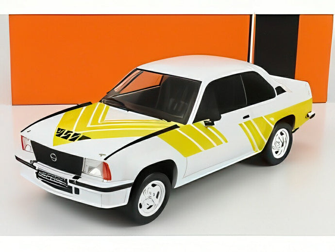 OPEL アスコナ B 400 1982 ホワイトイエロー/ IXO 1/18 ミニカー