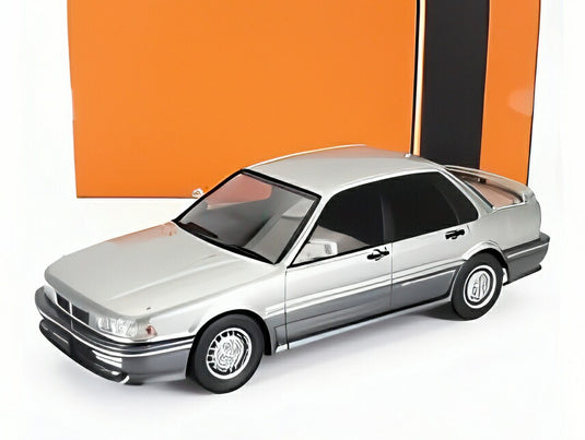 MITSUBISHI ギャラン VR-4 1987 シルバー/IXO 1/18ミニカー