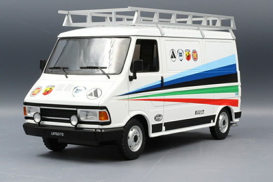 FIAT 242 Abarth Technic Assistance 1980 フィアット アバルト アシスタンス / IXO 1/18 ミニカー