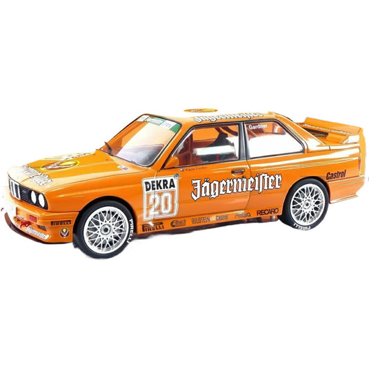 BMW M3 E30 DTM ニュルブルクリンク 1992/ IXO 1/18 模型